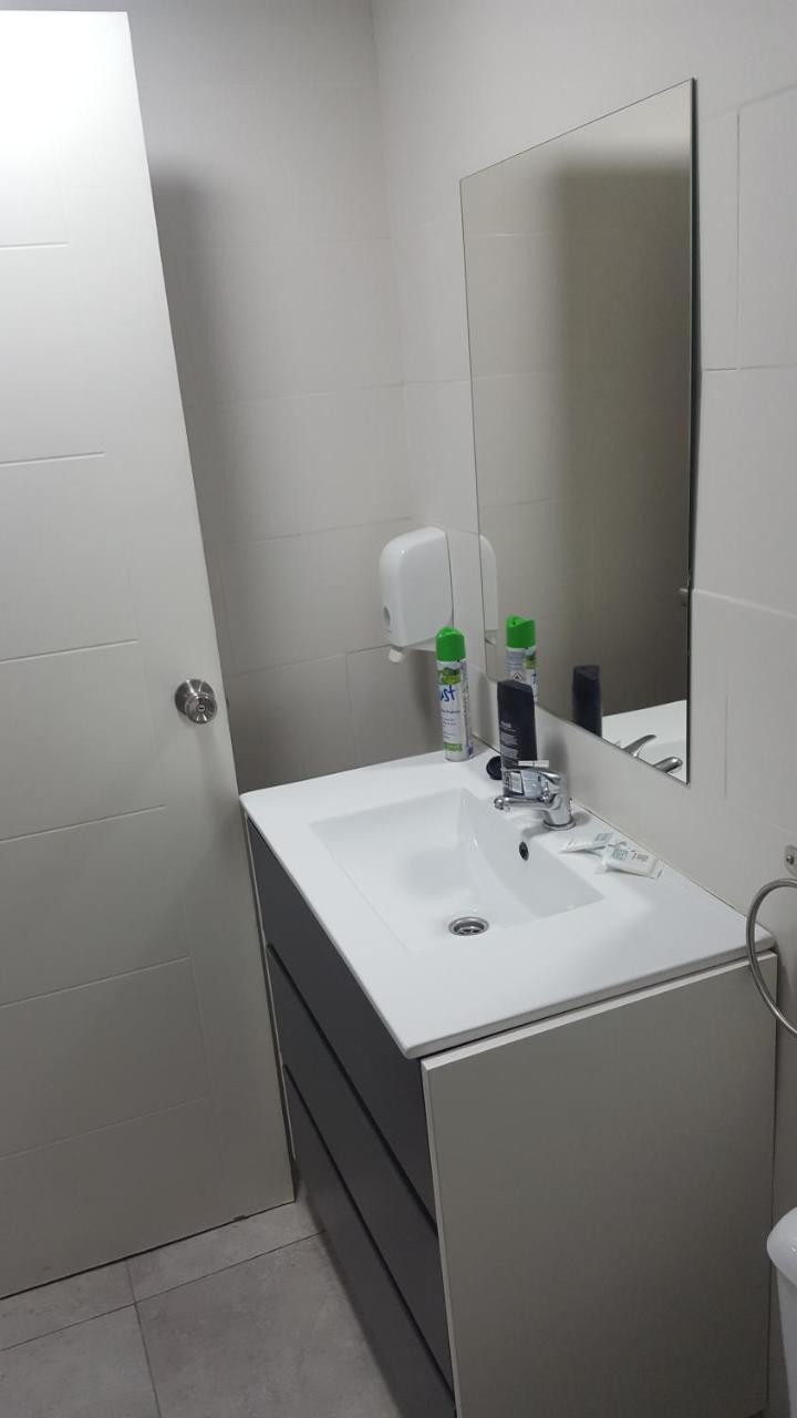 Guesthouse Central Αλικάντε Εξωτερικό φωτογραφία
